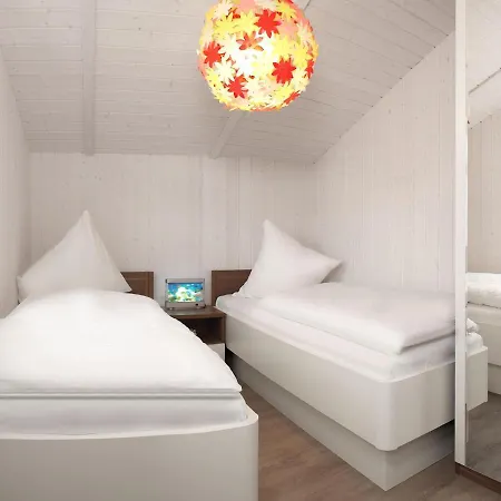 Prázdninový dům Daenische Ferienhaeuser Am Salzhaff Haus Vogelparadies *